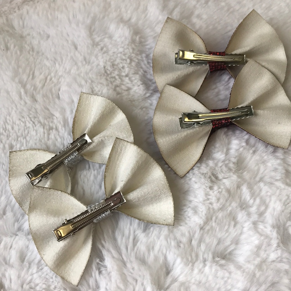 Girl’s Holiday Hair Bows - Picture 5 of 7